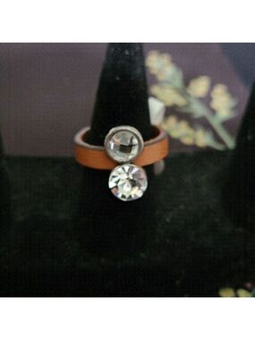 CUBIC Zirconia and Faux Leather Minimalist Ring Size 7